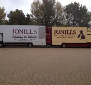 2 amazing Trucks